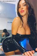 Bari Trans Hilary Hot 344 13 27 771 foto selfie 3