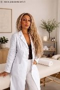 Foto Annunci Transescort Lecco Sophie Massaggiatrice 328 7952757 - 6